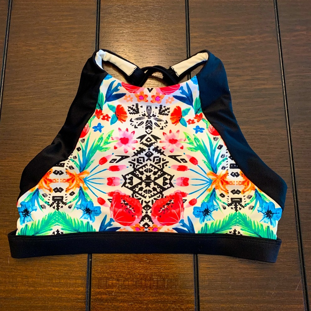 Body Glove swim top